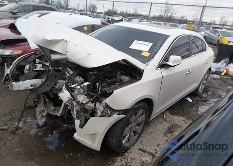 2016 Buick Regal Turbo z USA, uszkodzony, nr VIN 2G4GK5EXXG9124218